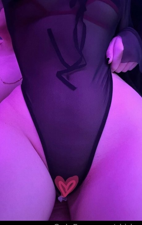 skirby xxx actress galleries