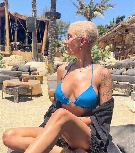 watergirls high quality actress pics