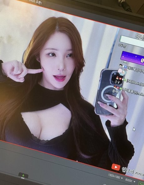 lesbian orgy onlyfans sexy naked gallery