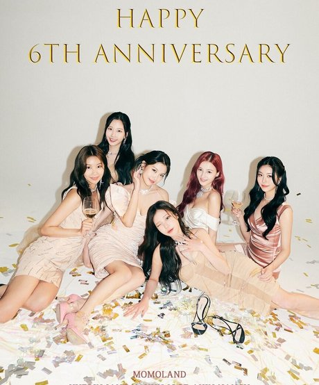 WomenK pop xxx model image