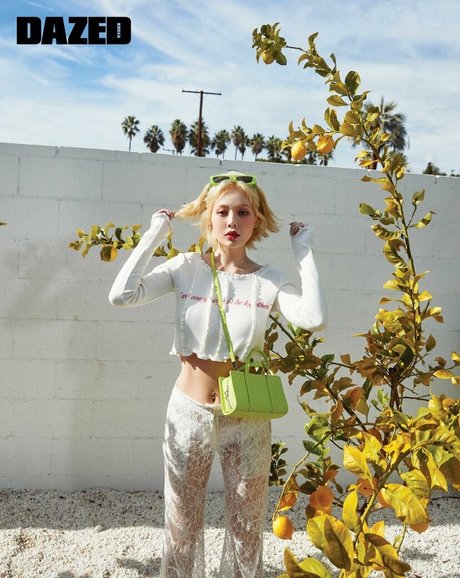 gloryhole wife onlyfans art nude pics