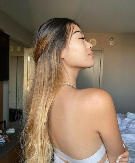 jassboo ty erotic actress images