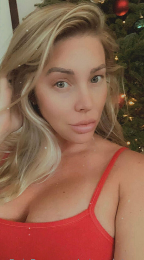 misssaintxxx beautiful pornstar img