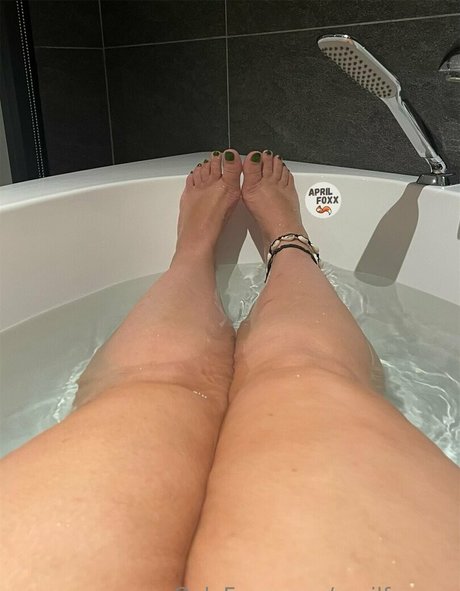 aprilfoxxxx xxx pornstar img