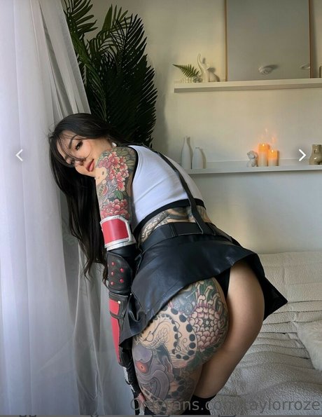 Taylor Roze star exclusive archive