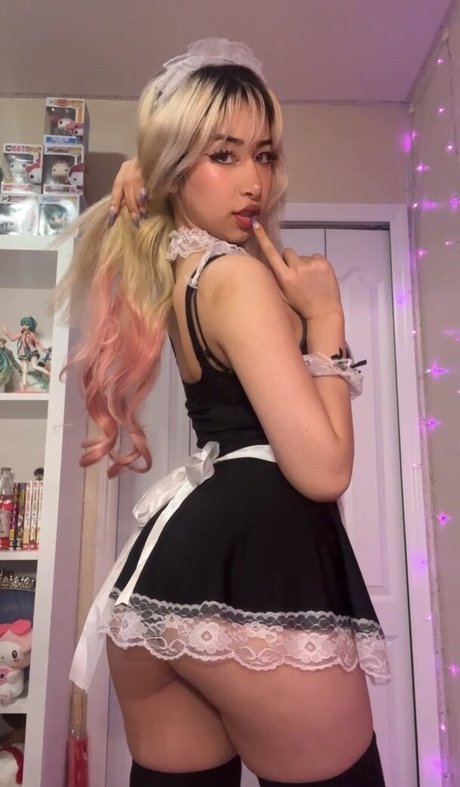 Rina Magi adult model photos