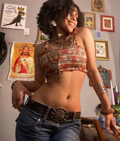 black hair onlyfans perfect image