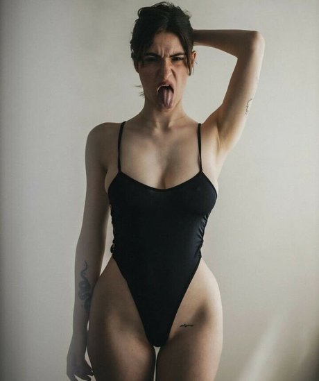 Anastasia Martorana pornstar naked img