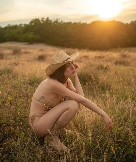 Anastasia Martorana model galleries