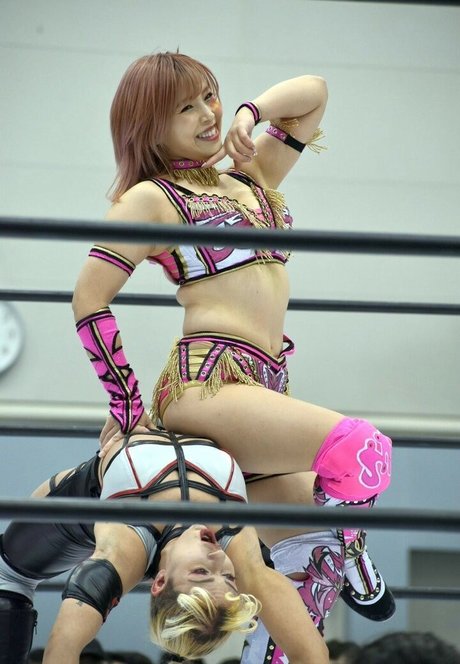 spreading onlyfans nice pic