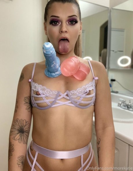 morekatie star nudes pic