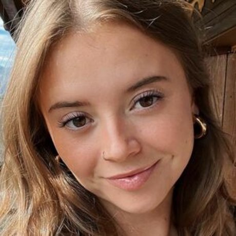 20 years old onlyfans free xxx pictures