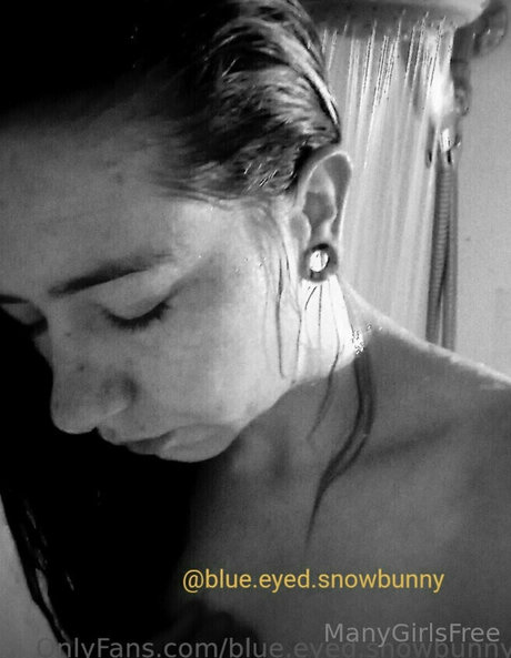 blowjob brunette onlyfans beautiful porn image