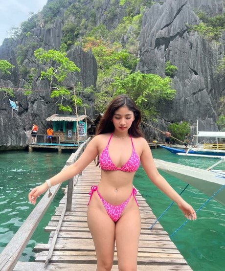 Mhissy Santos sexy pornstar archive