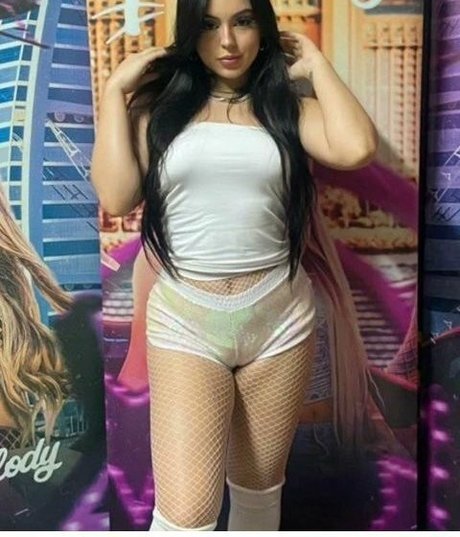 Bella Angel Dezoitou beautiful actress photo