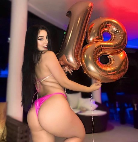 Bella Angel Dezoitou pornographic actress images