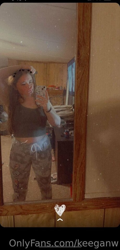 keeganw model top img