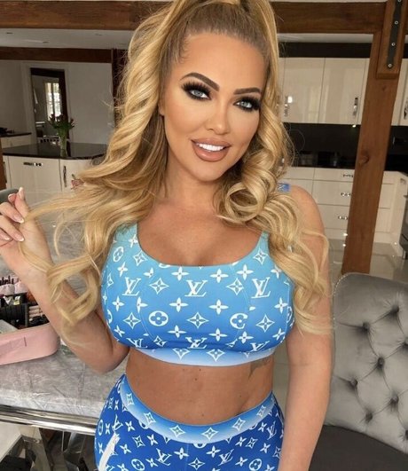 Aisleyne Horgan Wallace pornstar top image