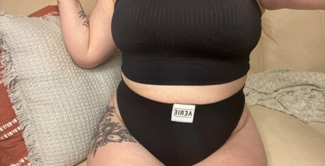 amateur swinger onlyfans top photos