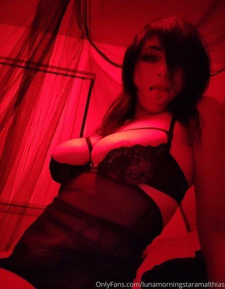 lunamorningstaramalthias nice pornstar archive
