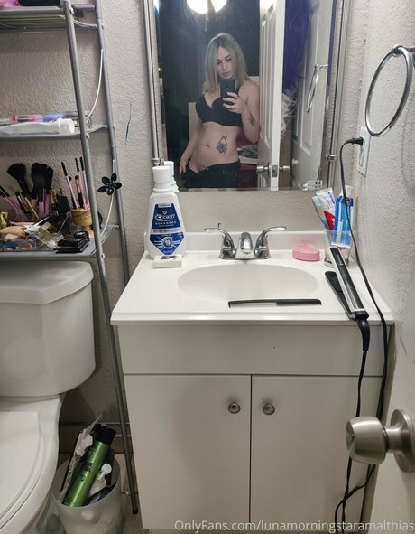 lunamorningstaramalthias model hd gallery