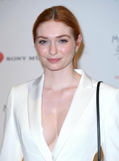 Eleanor Tomlinson perfect model images