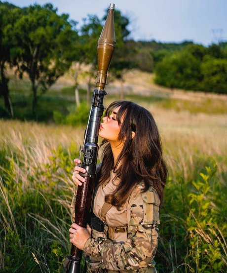 Lunchbaglujan star high quality pics