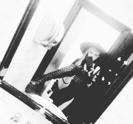 Kiwo model nudes img