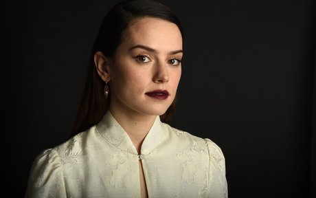 Daisy Ridley model porn images