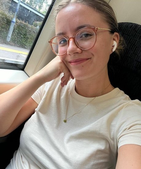 Adventures And Naps free model picture