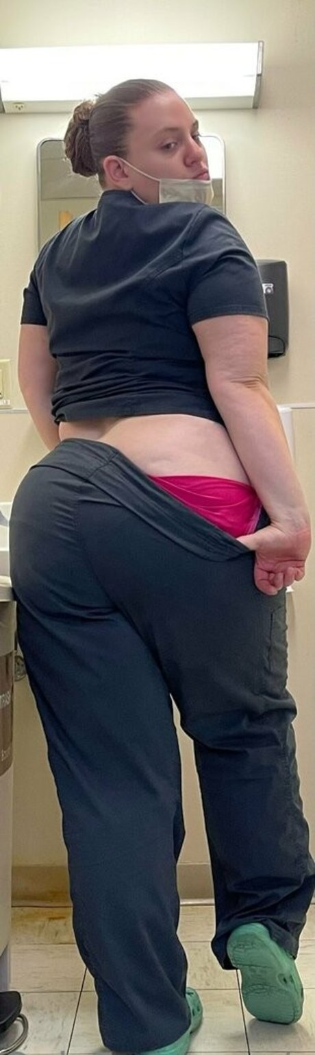 seenala adult star pics