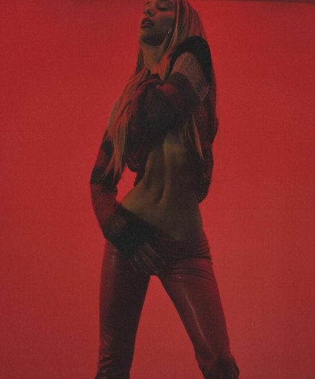 mature lingerie onlyfans xxx image