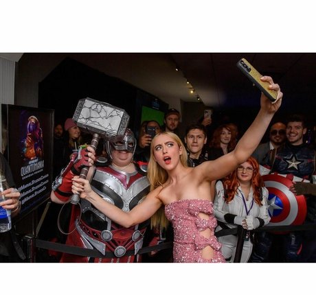 Kathrynton actress pictures