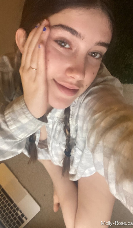 ebony shemale onlyfans art naked images