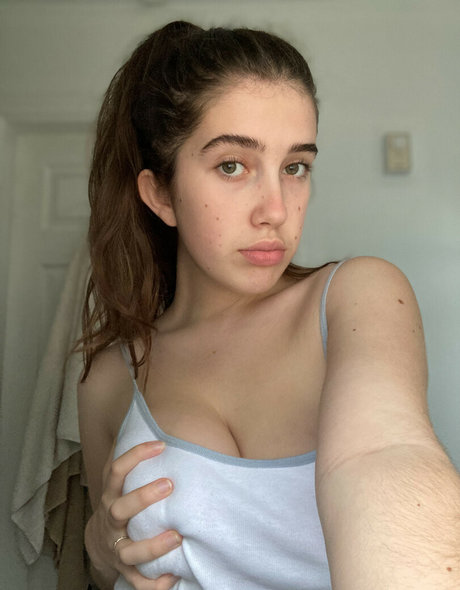 pink hair onlyfans nice pictures