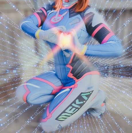 VtuberFefe star nude pics