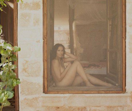 Padma Lakshmi model free archive