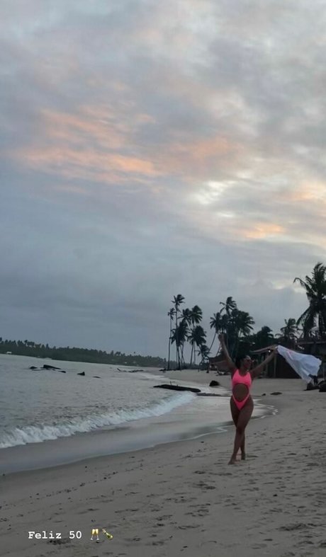 latina blowjob onlyfans hot sexy pictures