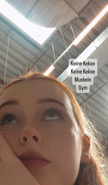 KDRkitten adult star picture