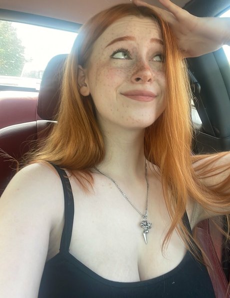 KDRkitten Best Profile Photo