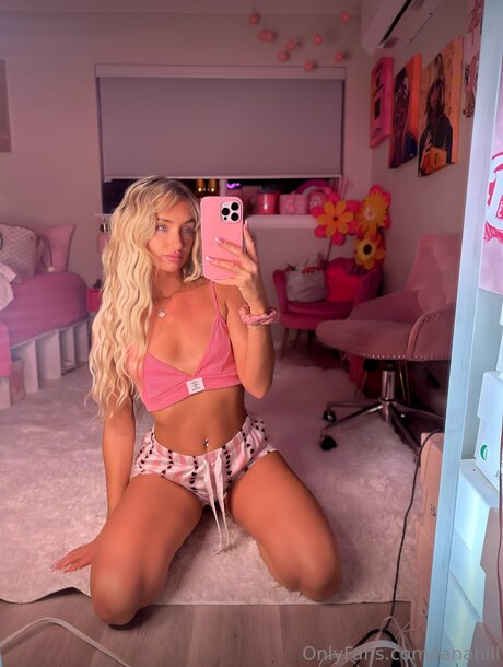 natural onlyfans beautiful naked pictures