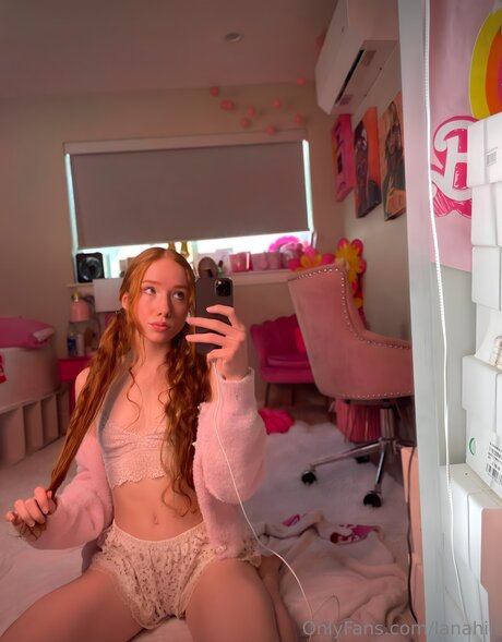 Lanahill star sex archive