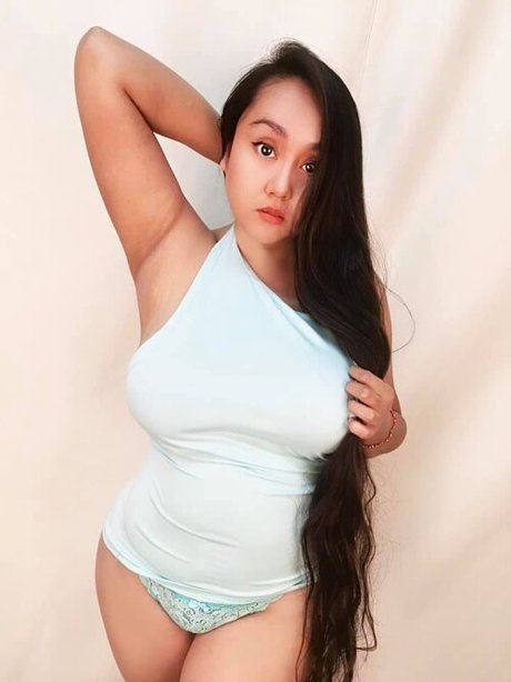asian brunette onlyfans free xxx photos