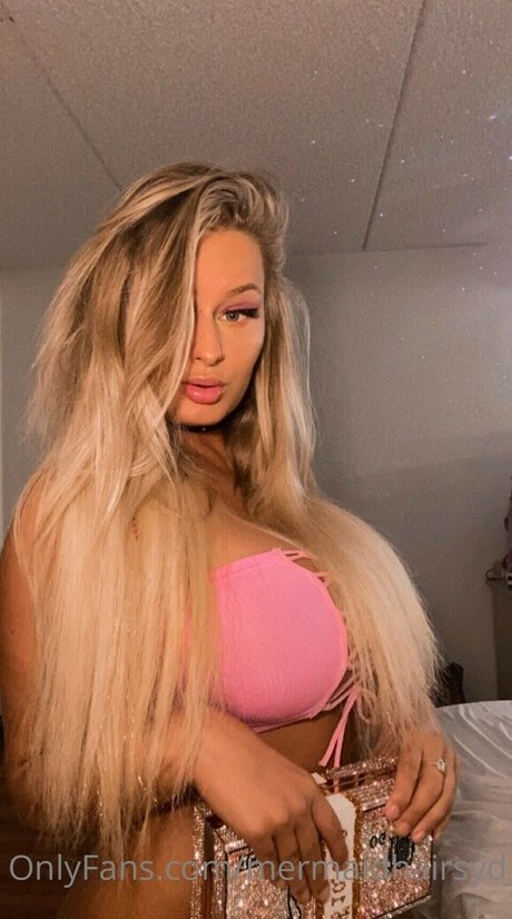 pink hair onlyfans sexy naked pics