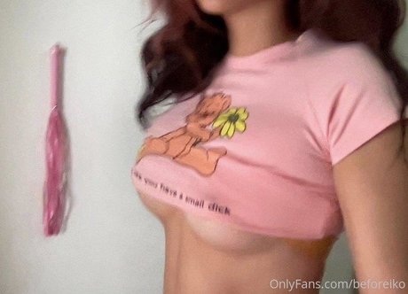 Beforeiko naked pornstar img