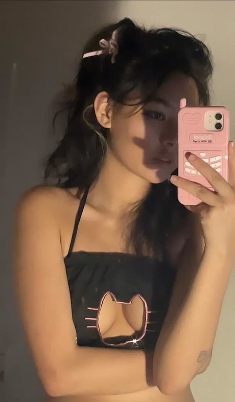 Beforeiko pretty pornstar image