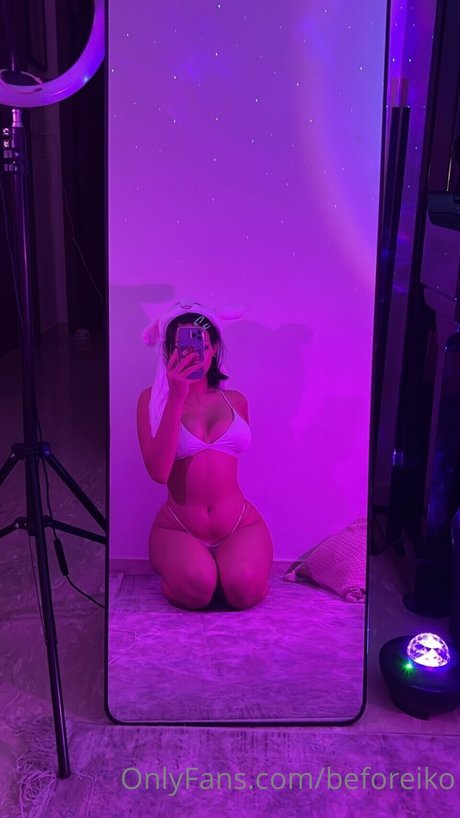 Beforeiko sex model photo