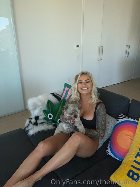 Nara Ford pornstar hot images