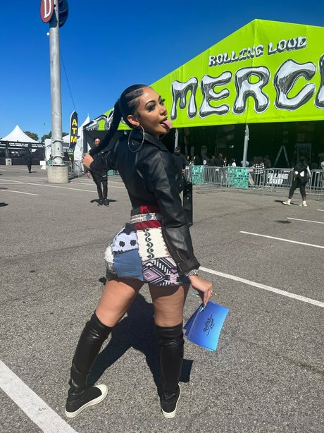 lightskin onlyfans art nude picture