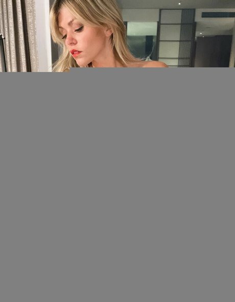 Alyssa Green sex pornstar image